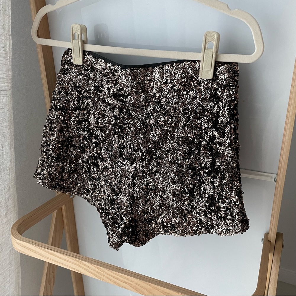 Forever21 Glitter Sequin Shorts, gold, M